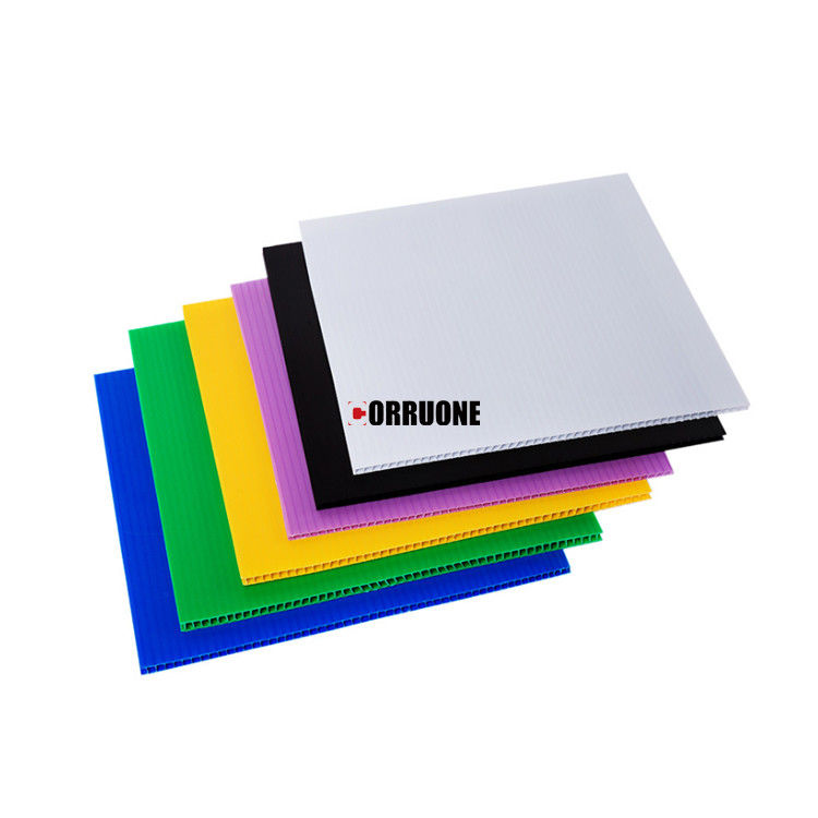 Folha corrugada de PP Estrutura de 3 camadas Espessura 0.2-2mm Disponível Paypal Aceito